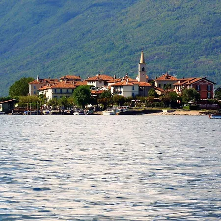 Oda ve Kahvaltı La Al 3*