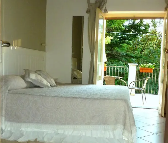 Bed & Breakfast La Al 3*